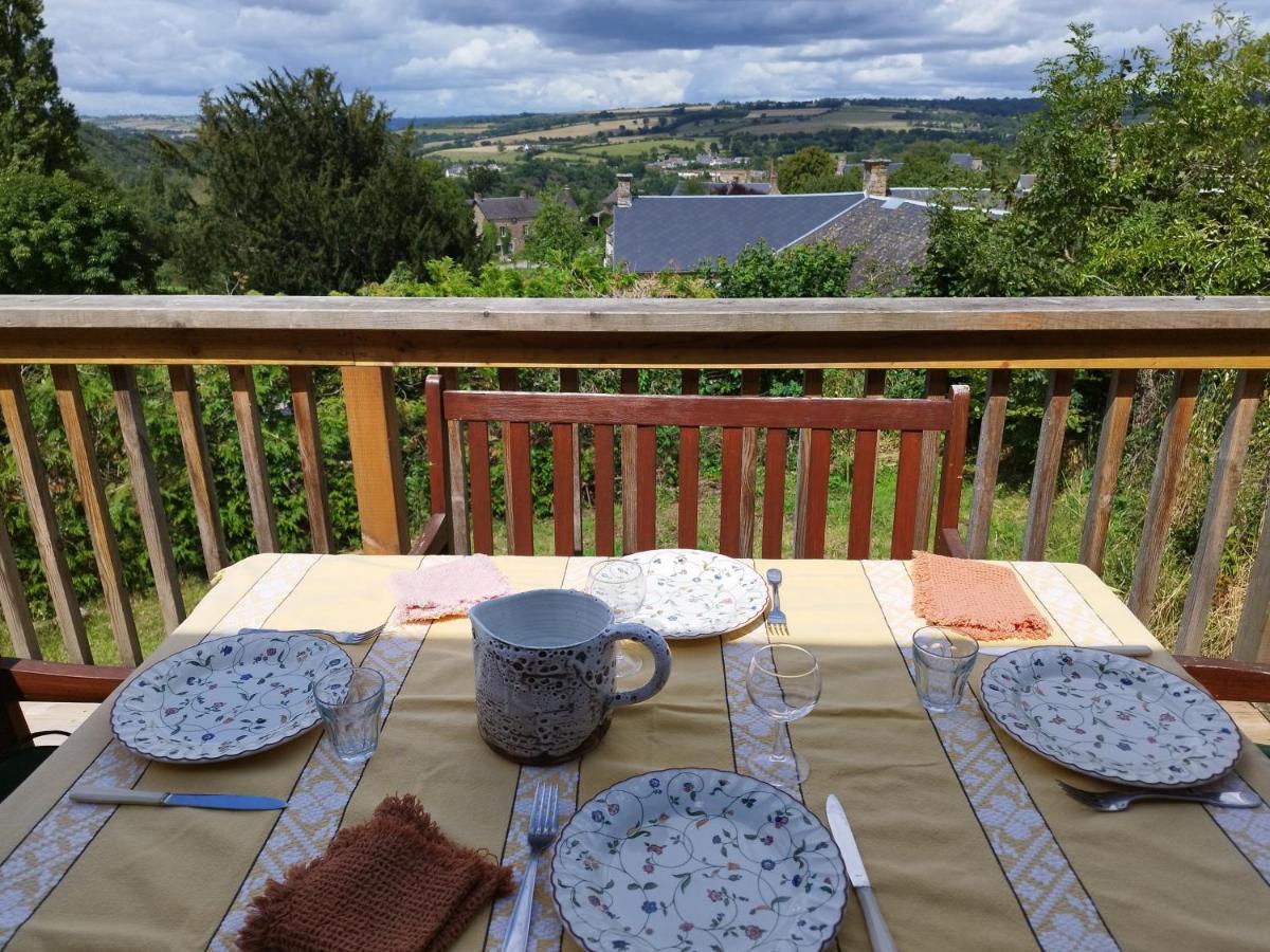 Chalet Des Roches Roche D'Oetre Suisse Normande Saint-Philbert-sur-Orne Екстер'єр фото